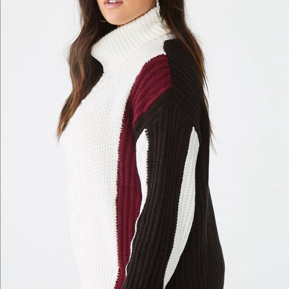 NWT Color block sweater - Picture 3 of 5